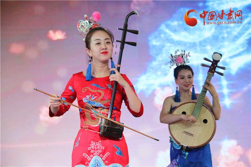 福利來(lái)了！蘭州市跨年歡樂購(gòu)物季正式啟動(dòng) 各大商場(chǎng)優(yōu)惠多多（圖）