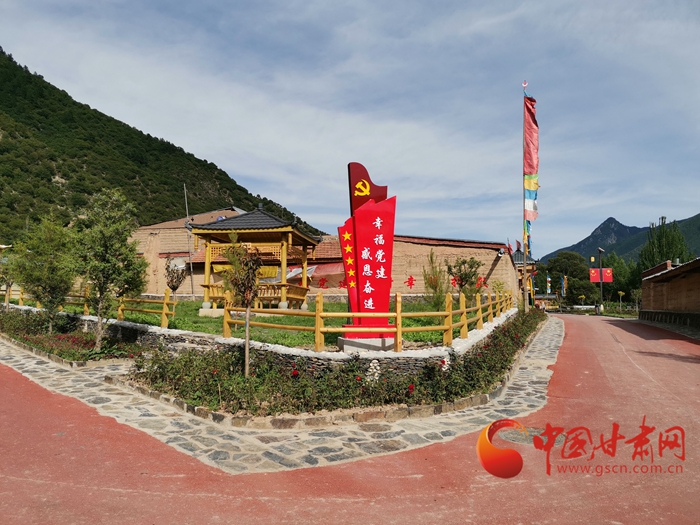 【蘭大新聞學子重走西北角】甘南迭部：村民吃上“文化飯”，搭上“旅游車”